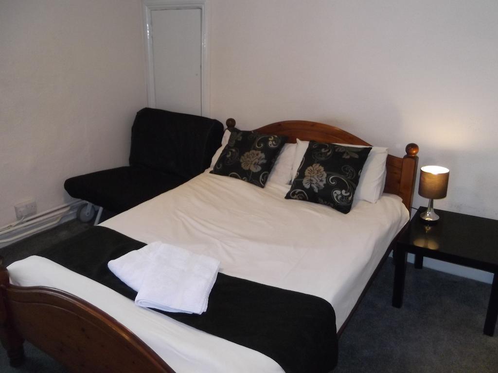 Gasthof The Plough 3*